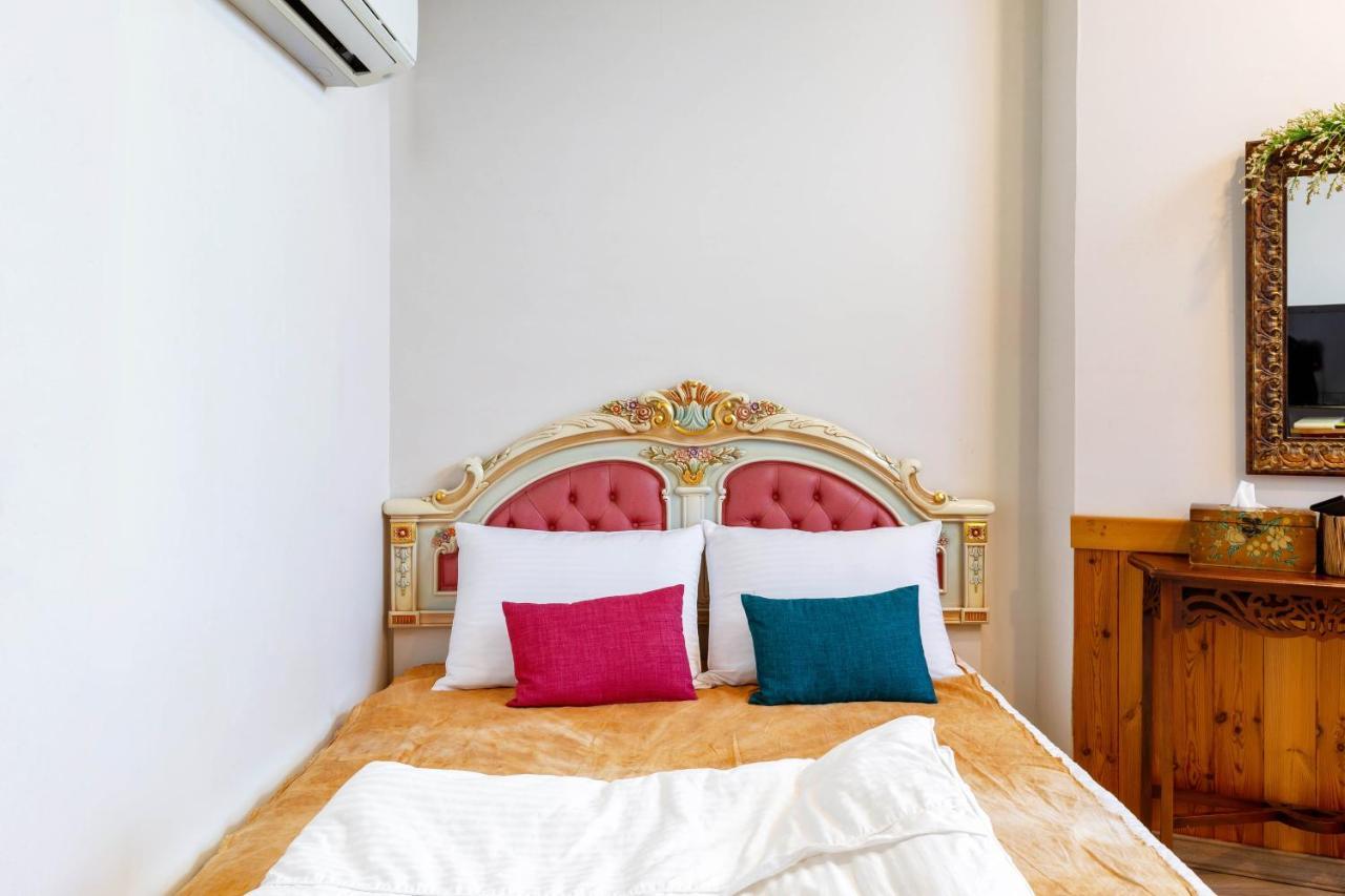 Red Praha Pension Geoje Εξωτερικό φωτογραφία
